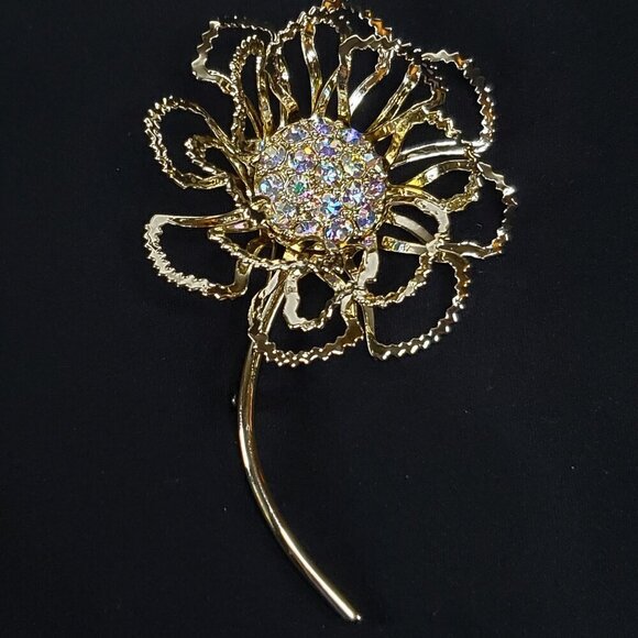 VTG Sarah Coventry Gold-Tone "Allusion" Filigree Flower Brooch Rhinestones 1968 - Picture 4 of 11